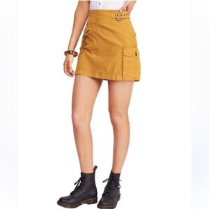 Free People Mini Cargo Skirt Women Mustard Yellow Sz 0 Casual Streetwear Edgy